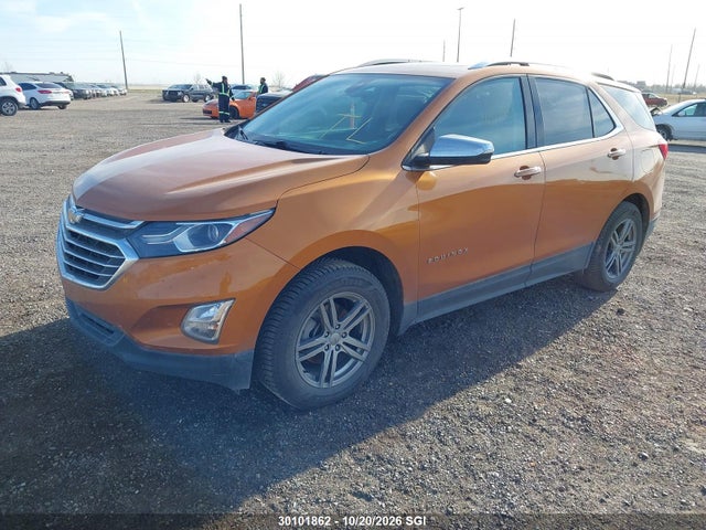 Chevrolet Equinox Premier 2018 2GNAXVEV5J6275090 Image 2