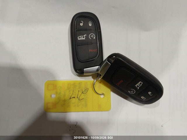 30101626 :رقم المزاد ، 1C4PJMMB5PD113511 vin ، 2023 Jeep Cherokee Altitude Lux مزاد بيع