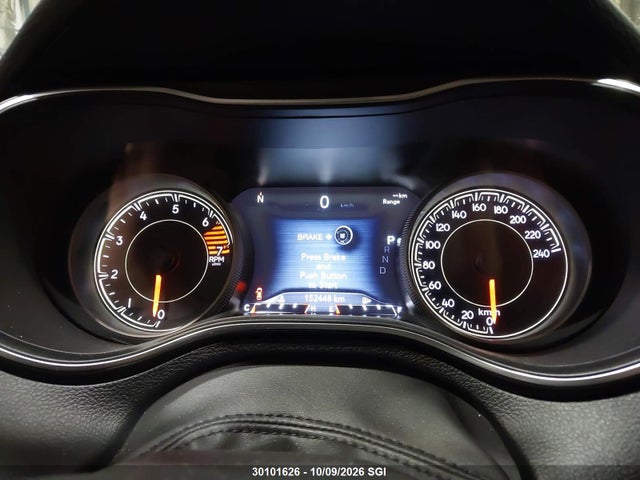 30101626 :رقم المزاد ، 1C4PJMMB5PD113511 vin ، 2023 Jeep Cherokee Altitude Lux مزاد بيع