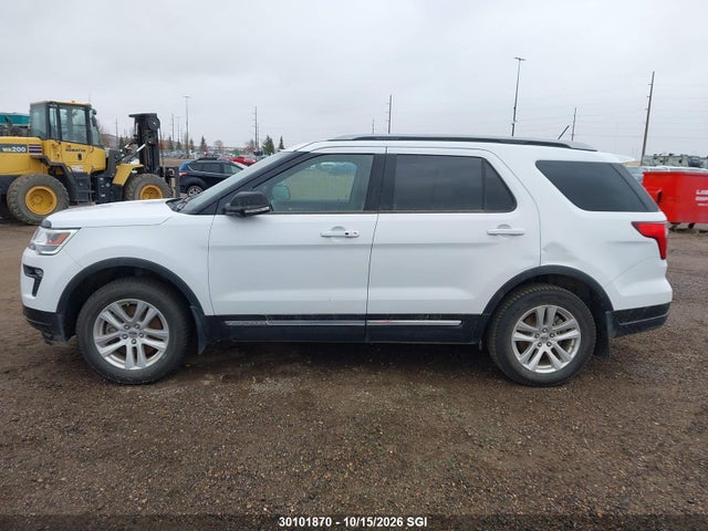 30101870 :رقم المزاد ، 1FM5K8DHXKGA17764 vin ، 2019 Ford Explorer Xlt مزاد بيع