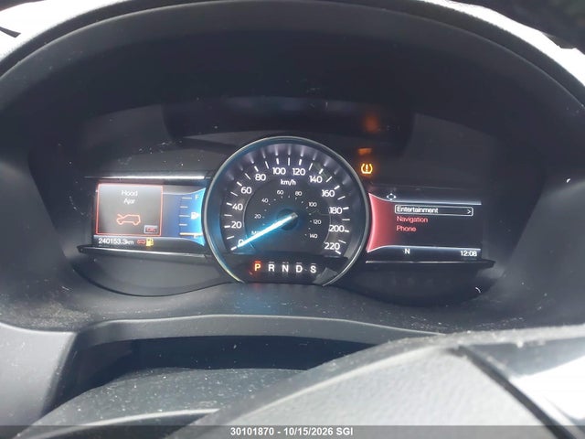 30101870 :رقم المزاد ، 1FM5K8DHXKGA17764 vin ، 2019 Ford Explorer Xlt مزاد بيع