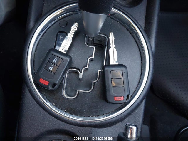 30101883 :رقم المزاد ، JA4AJ3AU0GZ607214 vin ، 2016 Mitsubishi Rvr Se مزاد بيع