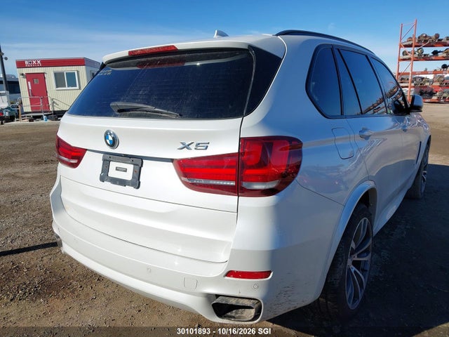 BMW X5 50i 2014 5UXKR6C55E0C03404 Image 4