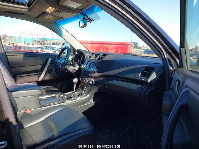 Aukcja sprzedaży 2011 Toyota Highlander Se, vin: 5TDBK3EH0BS064574, numer aukcji: 30101896
