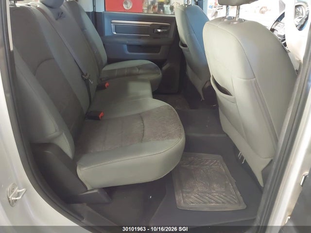 1C6RR7LM3FS576593 RAM 1500 Slt
