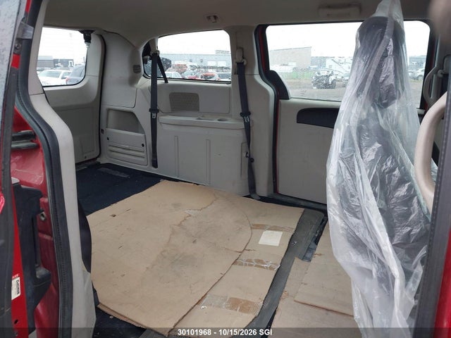 2C4RDGBG4GR151597 Dodge Grand Caravan Se