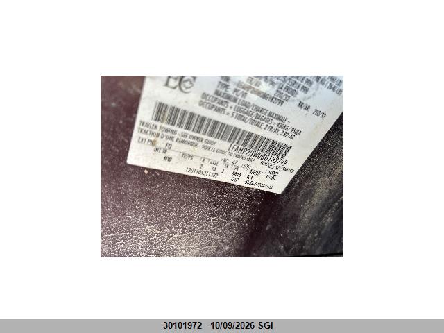 30101972 :رقم المزاد ، 1FAHP2HW0BG182799 vin ، 2011 Ford Taurus Sel مزاد بيع
