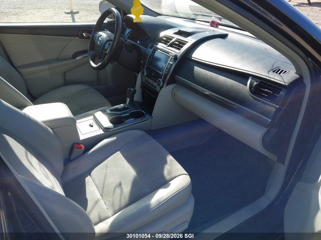4T1BD1FK8EU121110 Toyota Camry Hybrid/le/xle