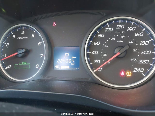 JA4AZ2A31JZ611323 Mitsubishi Outlander Es