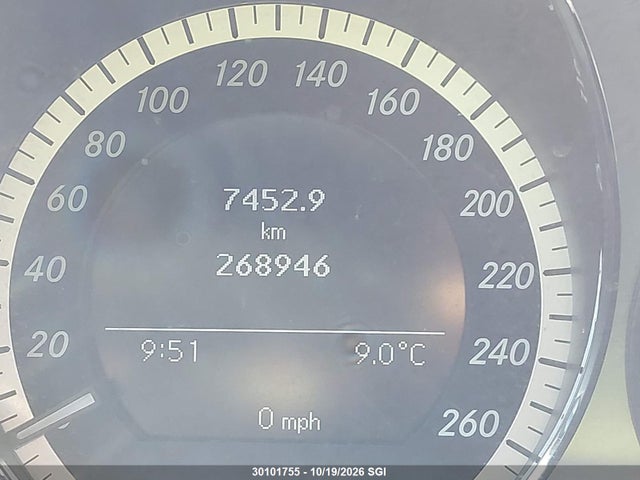 2010 Mercedes-benz C 250 მანქანა იყიდება აუქციონზე, vin: WDDGF5CB4AF398051, აუქციონის ნომერი: 30101755