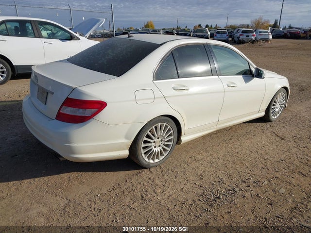 2010 Mercedes-benz C 250 მანქანა იყიდება აუქციონზე, vin: WDDGF5CB4AF398051, აუქციონის ნომერი: 30101755