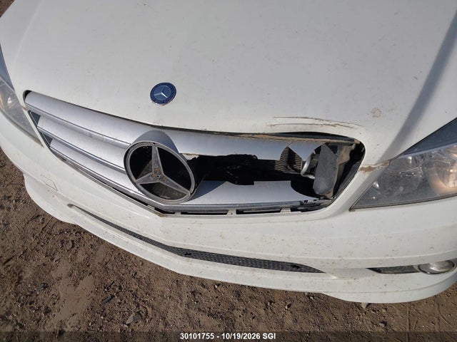 2010 Mercedes-benz C 250 მანქანა იყიდება აუქციონზე, vin: WDDGF5CB4AF398051, აუქციონის ნომერი: 30101755