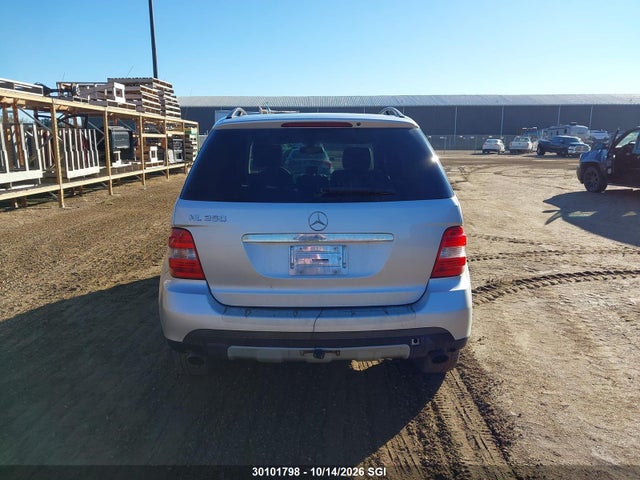 30101798 :رقم المزاد ، 4JGBB86E86A125976 vin ، 2006 Mercedes-benz Ml 350 مزاد بيع