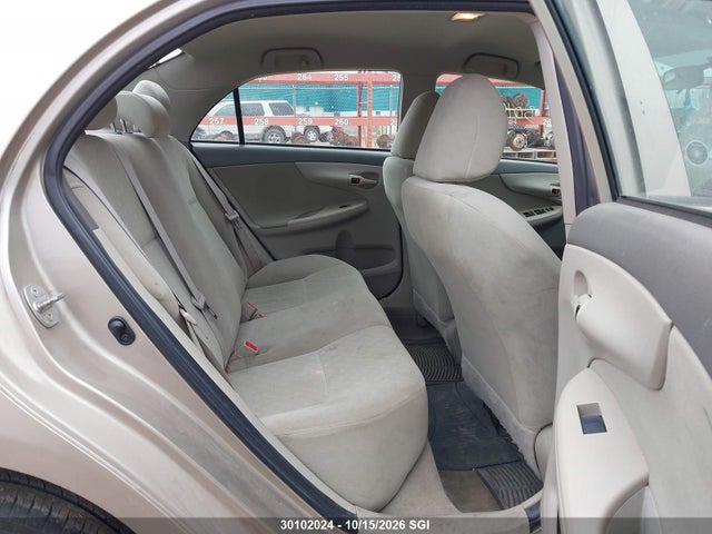 30102024 :رقم المزاد ، 2T1BU4EE8AC245838 vin ، 2010 Toyota Corolla S/le/xle مزاد بيع