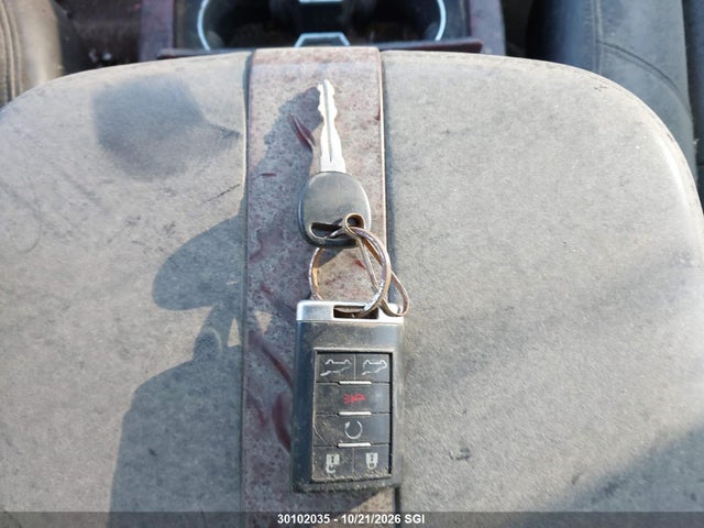 30102035 :رقم المزاد ، 1GYFK66858R111147 vin ، 2008 Cadillac Escalade Esv مزاد بيع