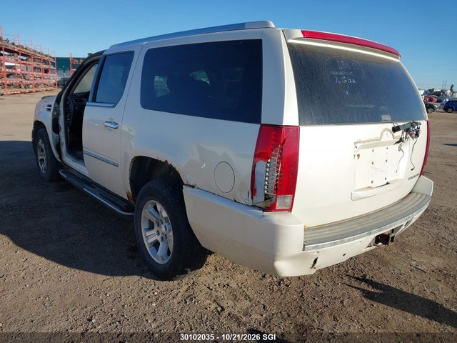 30102035 :رقم المزاد ، 1GYFK66858R111147 vin ، 2008 Cadillac Escalade Esv مزاد بيع