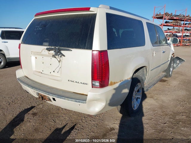 30102035 :رقم المزاد ، 1GYFK66858R111147 vin ، 2008 Cadillac Escalade Esv مزاد بيع