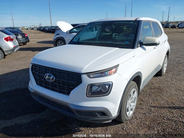 Hyundai Venue Se 2021 KMHRB8A35MU094640 Image 2