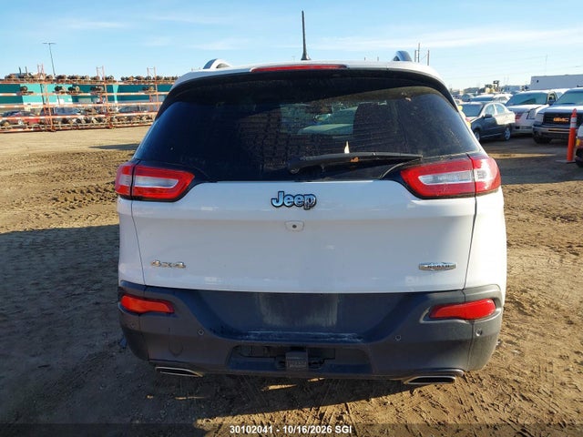 1C4PJMCS1FW513845 Jeep Cherokee Latitude