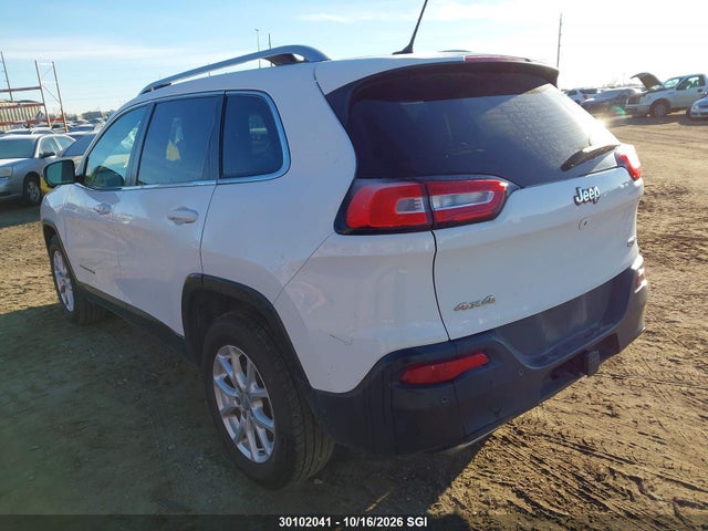 1C4PJMCS1FW513845 Jeep Cherokee Latitude