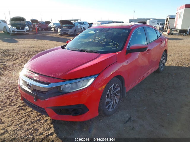 Honda CIVIC EX 2018 2HGFC2F84JH009597 Image 2
