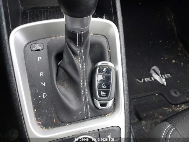 KMHRC8A3XRU291291 Hyundai Venue Sel/limited
