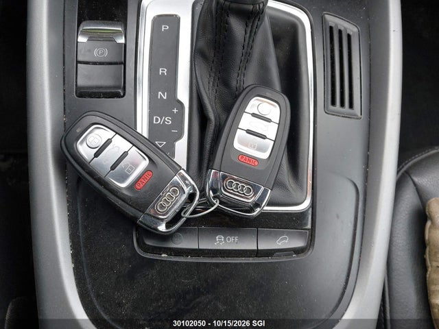 30102050 :رقم المزاد ، WA1CFCFP7DA016272 vin ، 2013 Audi Q5 2.0t مزاد بيع