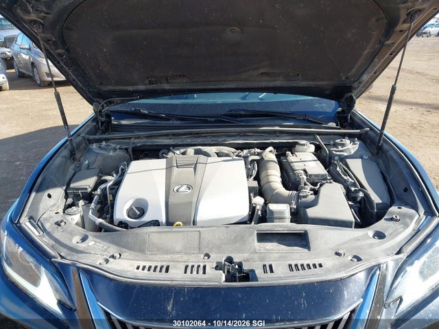 30102064 :رقم المزاد ، JTHBZ1B16L2010694 vin ، 2020 Lexus Es 350 مزاد بيع