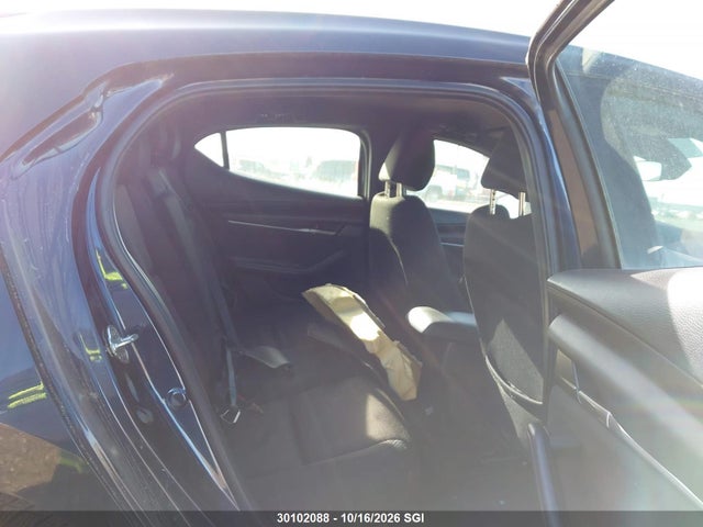 Mazda 3 Preferred 2021 JM1BPALL2M1312188 Image 8
