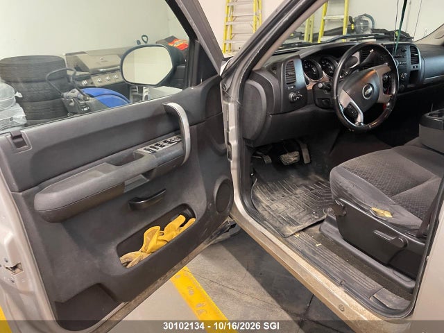 30102134 :رقم المزاد ، 2GCEK13M171637336 vin ، 2007 Chevrolet Silverado K1500 Crew Cab مزاد بيع