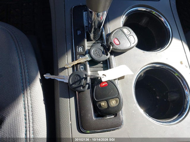 2014 Chevrolet Traverse Ls მანქანა იყიდება აუქციონზე, vin: 1GNKRFED7EJ153321, აუქციონის ნომერი: 30102136