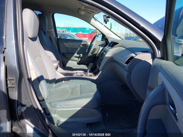 2014 Chevrolet Traverse Ls მანქანა იყიდება აუქციონზე, vin: 1GNKRFED7EJ153321, აუქციონის ნომერი: 30102136
