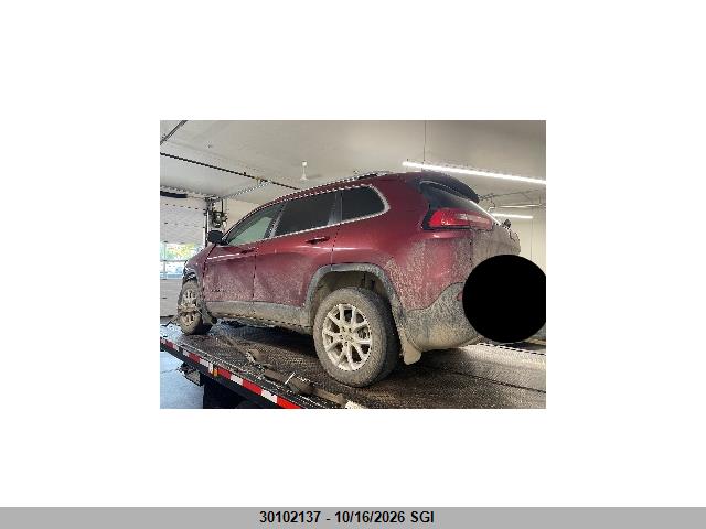 1C4PJMCBXHW635574 Jeep Cherokee Latitude