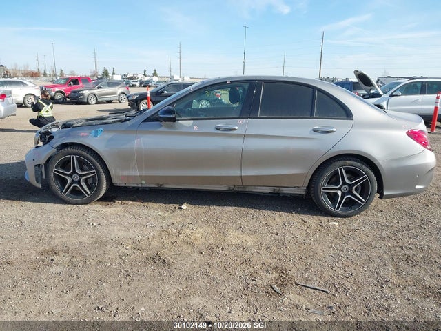 55SWF8EB1LU332096 Mercedes-Benz C 300 4matic