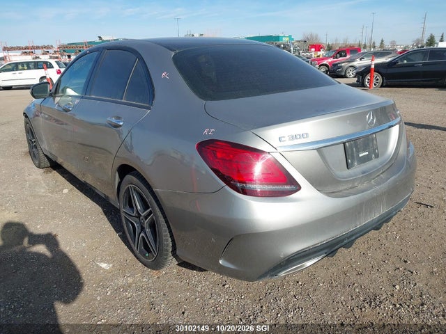 55SWF8EB1LU332096 Mercedes-Benz C 300 4matic