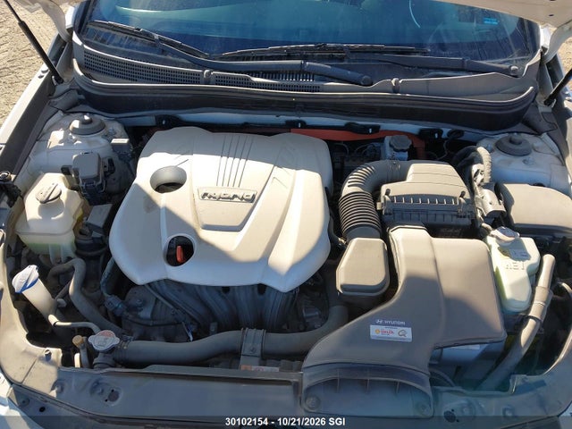 Hyundai SONATA HYBRID 2014 KMHEC4A44EA108981 Image 10
