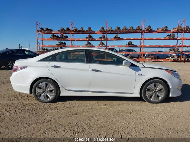 Hyundai SONATA HYBRID 2014 KMHEC4A44EA108981 Image 12