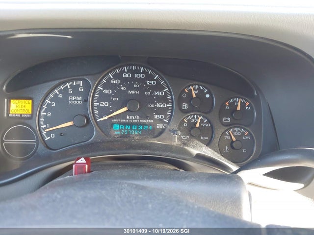 Aukcja sprzedaży 2002 Gmc Yukon Xl K1500, vin: 3GKFK16Z62G152819, numer aukcji: 30101409