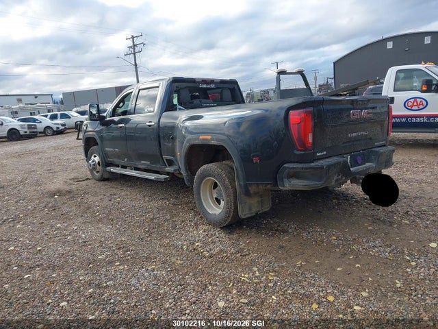 1GT49WEY3NF324833 GMC Sierra K3500 Denali