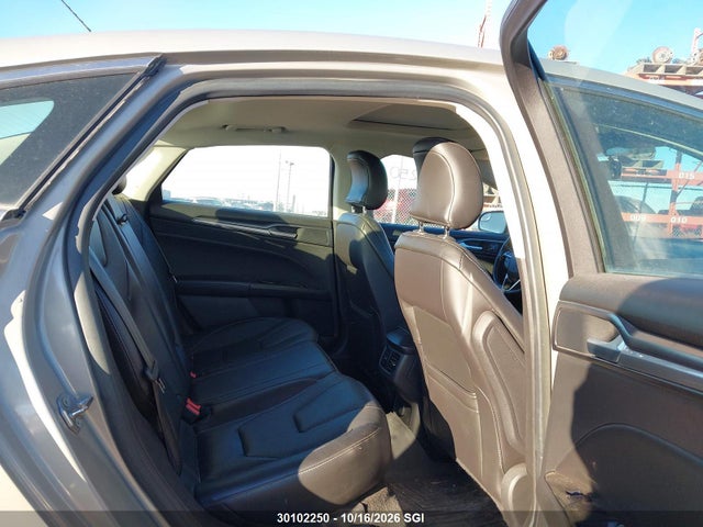 2015 Ford Fusion Titanium მანქანა იყიდება აუქციონზე, vin: 3FA6P0D9XFR270477, აუქციონის ნომერი: 30102250