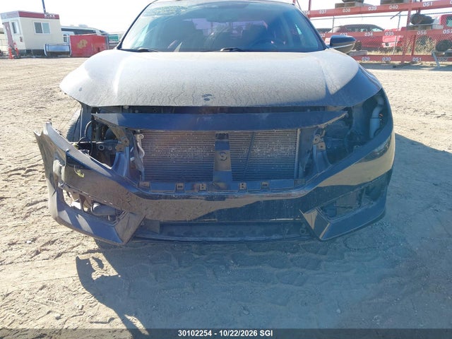Honda Civic Touring 2017 2HGFC1F92HH104172 Image 6