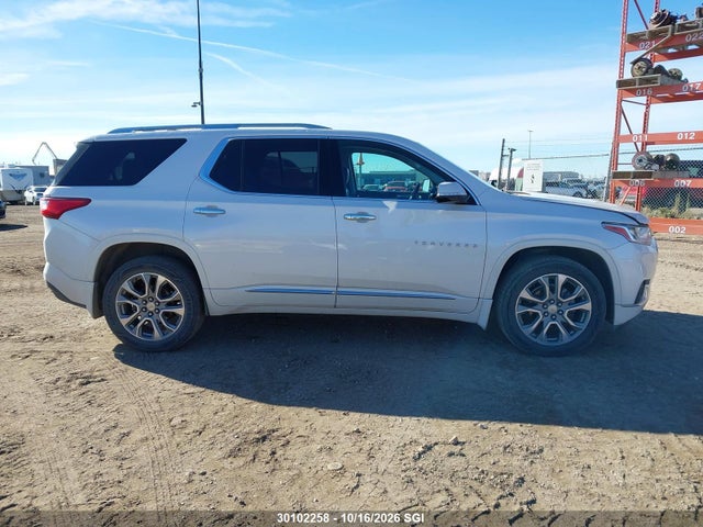 1GNEVJKW4JJ182657 Chevrolet Traverse Premier