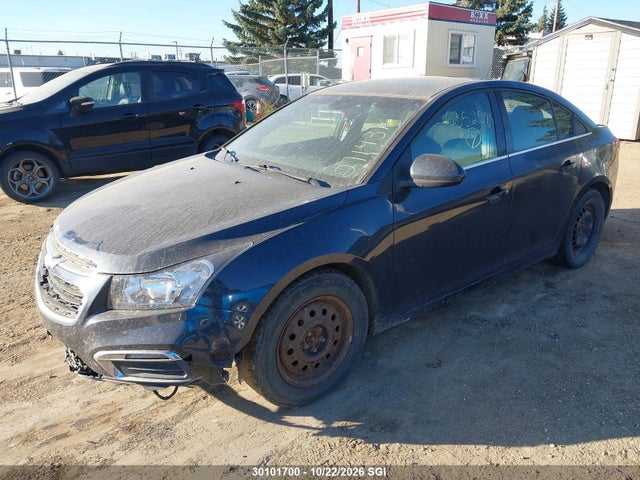 Chevrolet CRUZE LT 2015 1G1PC5SB6F7271431 Image 2