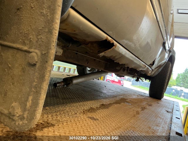 Aukcja sprzedaży 2000 Gmc New Sierra K1500, vin: 2GTEK19T5Y1134232, numer aukcji: 30102290