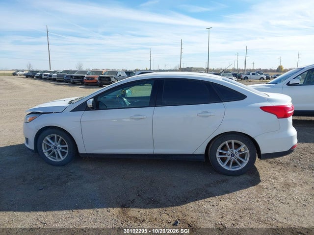 Ford FOCUS SE 2015 1FADP3F27FL309341 Image 15
