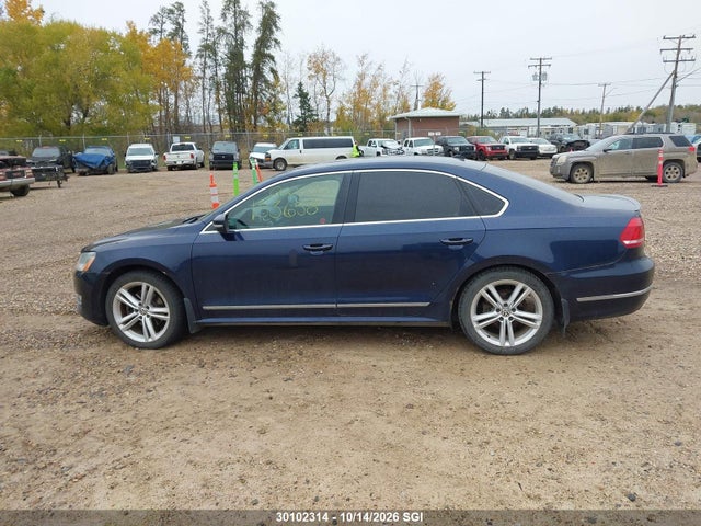 Volkswagen PASSAT SEL 2014 1VWCS7A35EC105354 Image 14