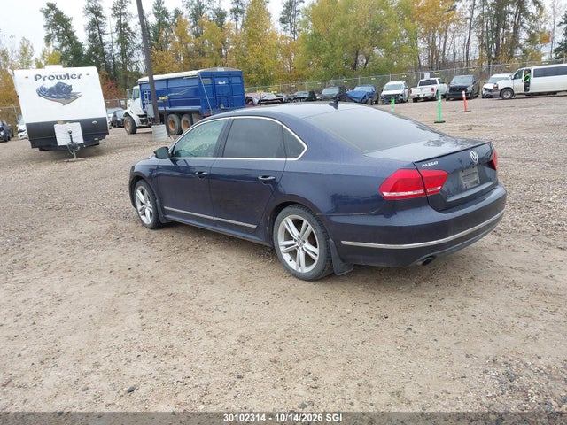 Volkswagen PASSAT SEL 2014 1VWCS7A35EC105354 Image 3
