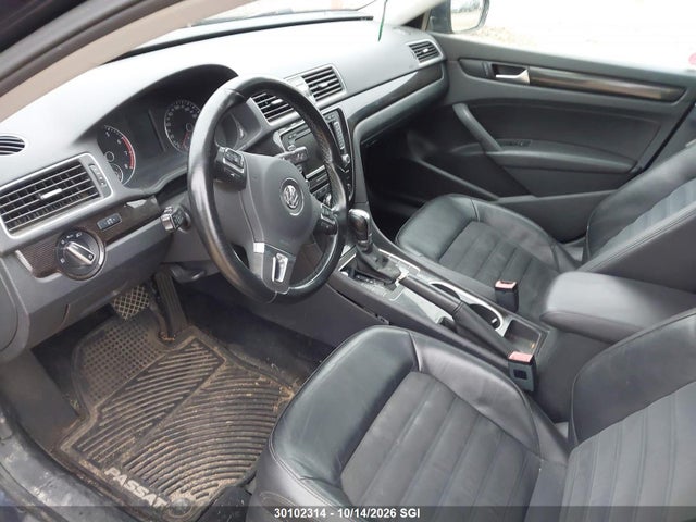 Volkswagen PASSAT SEL 2014 1VWCS7A35EC105354 Image 7