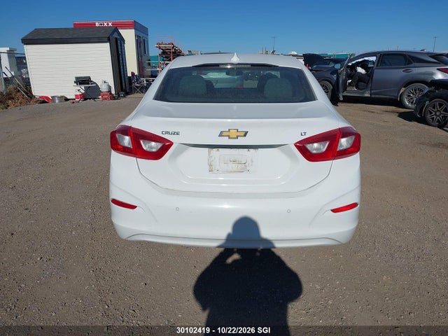 Chevrolet CRUZE LT 2017 1G1BE5SM5H7191692 Image 17