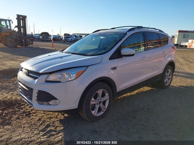 1FMCU9G92GUB17393 Ford ESCAPE SE